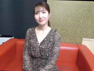 韩国《甜性涩爱》在线观看惊愕的巨珍大小姐的高雅的魔子极粗的...